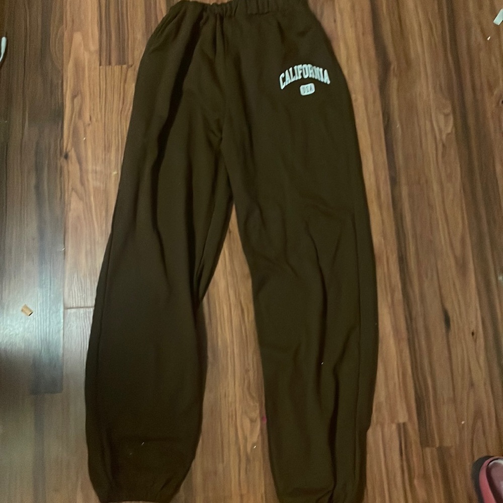 sweatpants